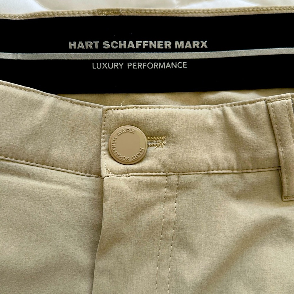 Mens Hart Schaffner Marx Luxury Performance pants.